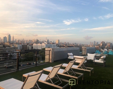 125 Borinquen Place - Photo Thumbnail 8