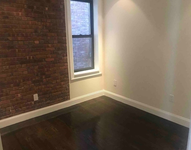 1377 Lexington Avenue - Photo Thumbnail 6