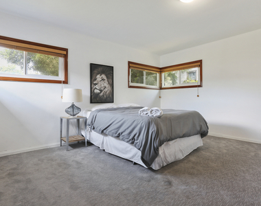 151 S Crescent Heights - Photo Thumbnail 13