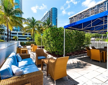 2101 Brickell Ave - Photo Thumbnail 21