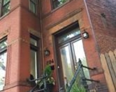 804 Rhode Island Avenue Nw - Photo Thumbnail 1