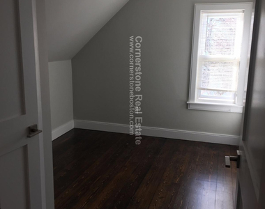 19 Dorset St. - Photo Thumbnail 4