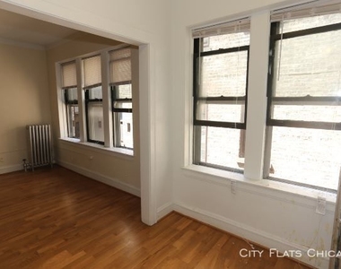 4631 N. Paulina - Photo Thumbnail 5