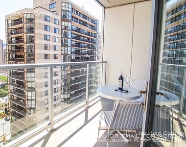 2 West Delaware Pl. Apt 2601 - Photo Thumbnail 62