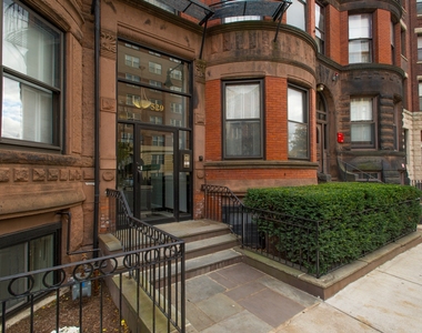 529 Beacon St. - Photo Thumbnail 12