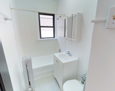 1440-1450 East 52nd Street - Photo Thumbnail 6