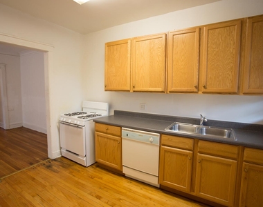 5339-5345 S. Woodlawn - Photo Thumbnail 11