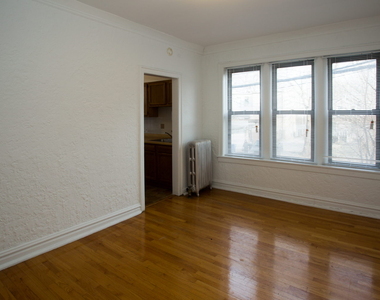 5415 S Woodlawn Ave. - Photo Thumbnail 19