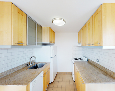 5200 South Blackstone - Photo Thumbnail 54