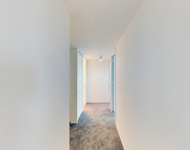 5035 S East End Ave - Photo Thumbnail 1039