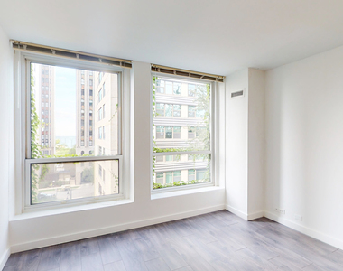 5035 S East End Ave - Photo Thumbnail 150