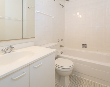 5035 S East End Ave - Photo Thumbnail 606