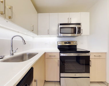 5035 S East End Ave - Photo Thumbnail 1115