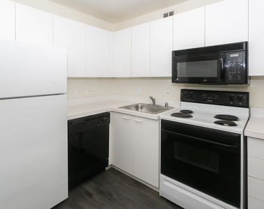 5035 S East End Ave - Photo Thumbnail 604