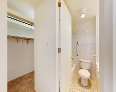 5035 S East End Ave - Photo Thumbnail 895