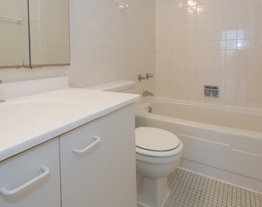 5035 S East End Ave - Photo Thumbnail 680