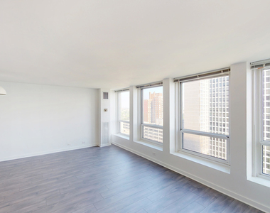 5035 S East End Ave - Photo Thumbnail 924