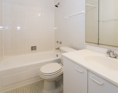 5035 S East End Ave - Photo Thumbnail 158