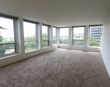 5035 S East End Ave - Photo Thumbnail 541