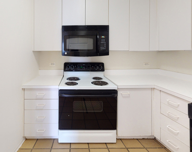 5035 S East End Ave - Photo Thumbnail 886