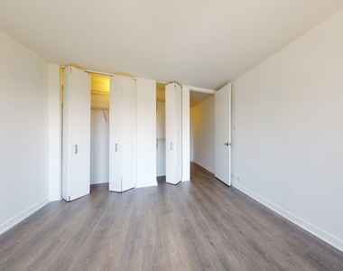 5035 S East End Ave - Photo Thumbnail 822