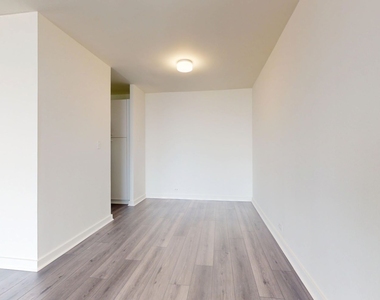 5035 S East End Ave - Photo Thumbnail 737