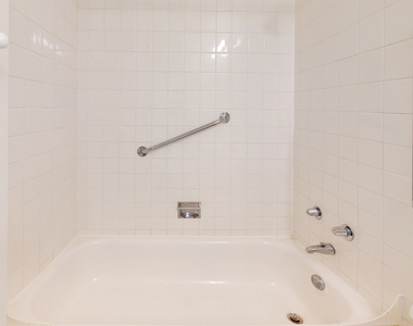 5035 S East End Ave - Photo Thumbnail 898