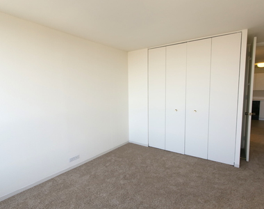 5035 S East End Ave - Photo Thumbnail 1177