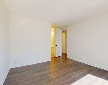 5035 S East End Ave - Photo Thumbnail 168