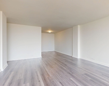 5035 S East End Ave - Photo Thumbnail 736