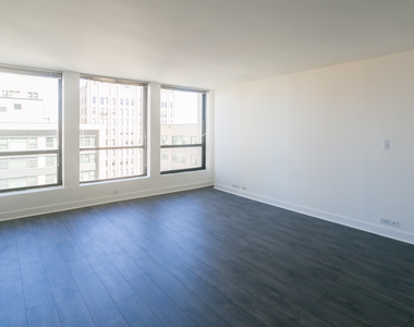 5035 S East End Ave - Photo Thumbnail 1056