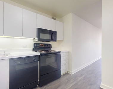 5035 S East End Ave - Photo Thumbnail 577