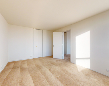 5035 S East End Ave - Photo Thumbnail 795