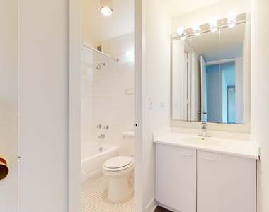 5035 S East End Ave - Photo Thumbnail 284