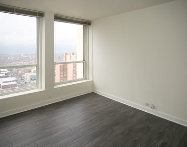5035 S East End Ave - Photo Thumbnail 1112
