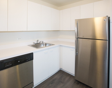 5035 S East End Ave - Photo Thumbnail 1029
