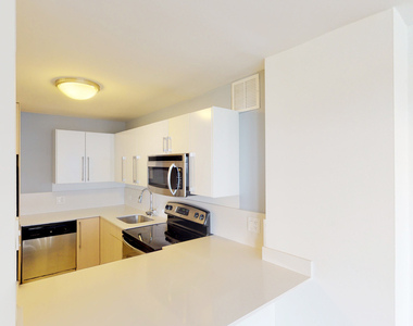 5035 S East End Ave - Photo Thumbnail 1000