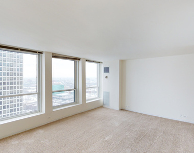 5035 S East End Ave - Photo Thumbnail 597
