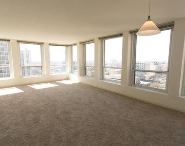 5035 S East End Ave - Photo Thumbnail 1129