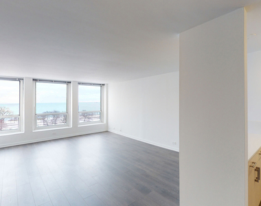5035 S East End Ave - Photo Thumbnail 420