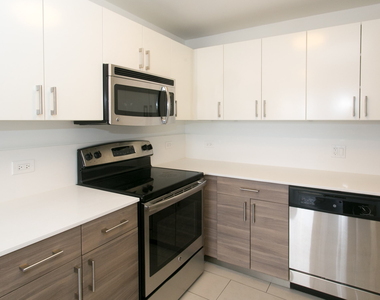5035 S East End Ave - Photo Thumbnail 1137