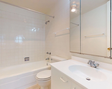 5035 S East End Ave - Photo Thumbnail 745