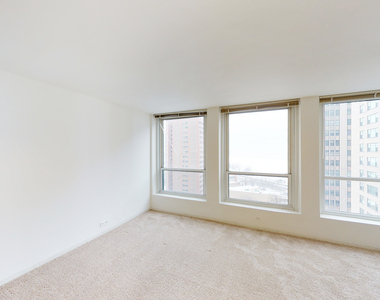 5035 S East End Ave - Photo Thumbnail 353
