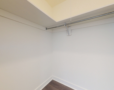 5035 S East End Ave - Photo Thumbnail 283