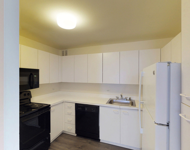 5035 S East End Ave - Photo Thumbnail 704