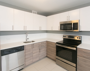 5035 S East End Ave - Photo Thumbnail 720