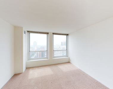 5035 S East End Ave - Photo Thumbnail 204