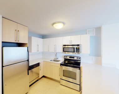 5035 S East End Ave - Photo Thumbnail 921