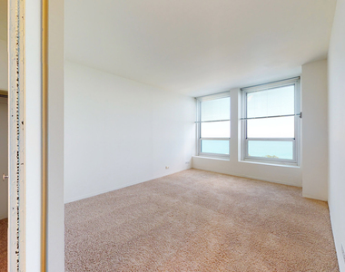 5035 S East End Ave - Photo Thumbnail 690
