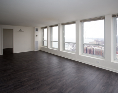 5035 S East End Ave - Photo Thumbnail 1027